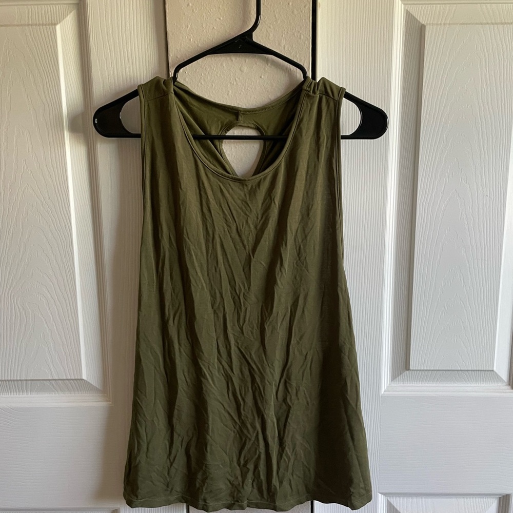 BuffBunny Green Sleeveless Relaxed Tank Top